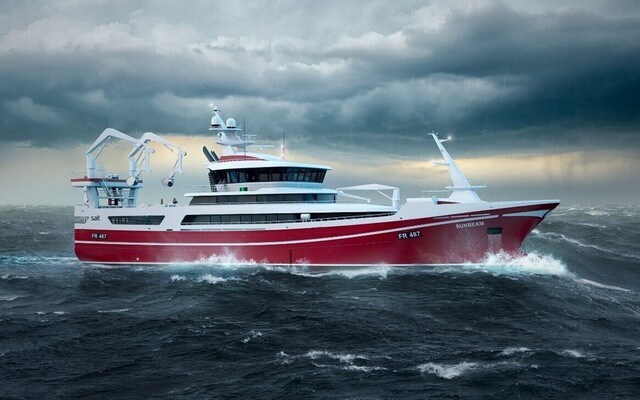 Kontrakt på leveranse til pelagisk tråler