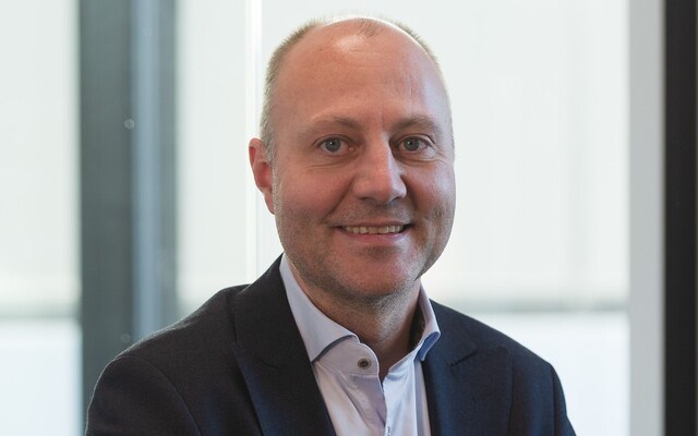 Opprettholder topplinjen i et turbulent år